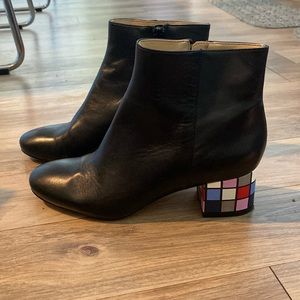 Katy Perry Farrar Bootie With Decretive  Heel, Size 6